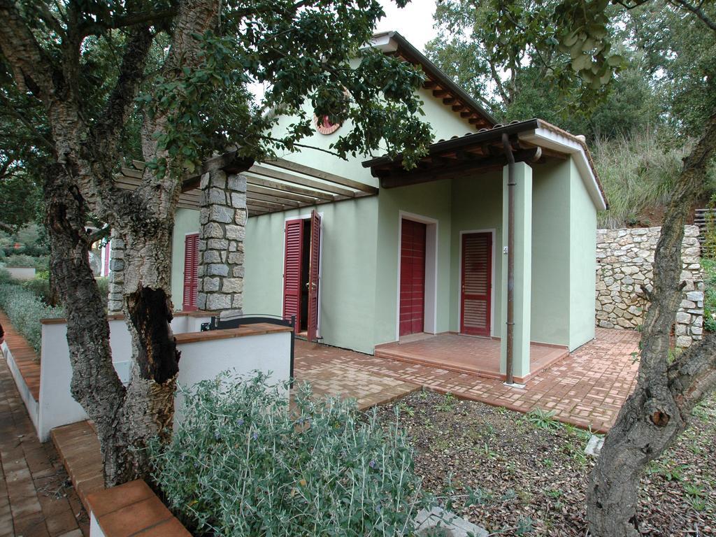 Villaggio Di Mezzo Ortano Rio Marina Room photo
